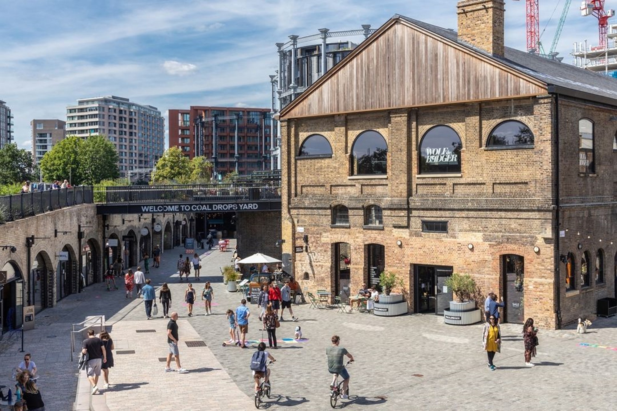Regenerating a former industrial site